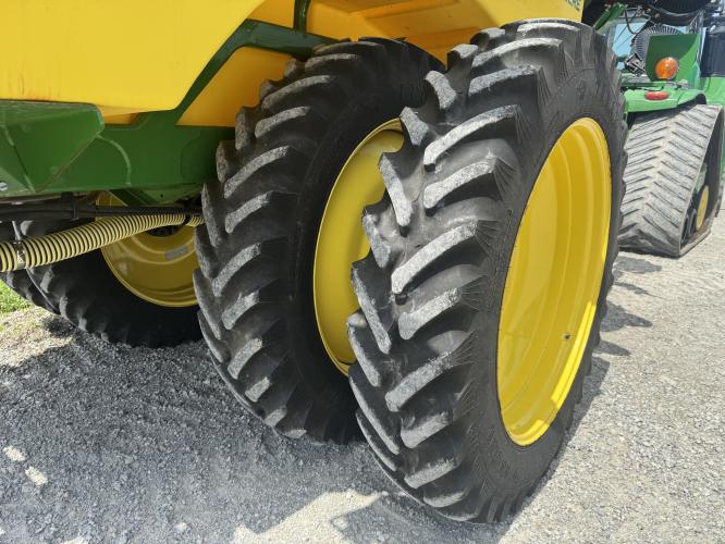John Deere 2530L