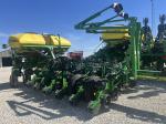 John Deere 1775NT
