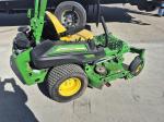 John Deere Z915E