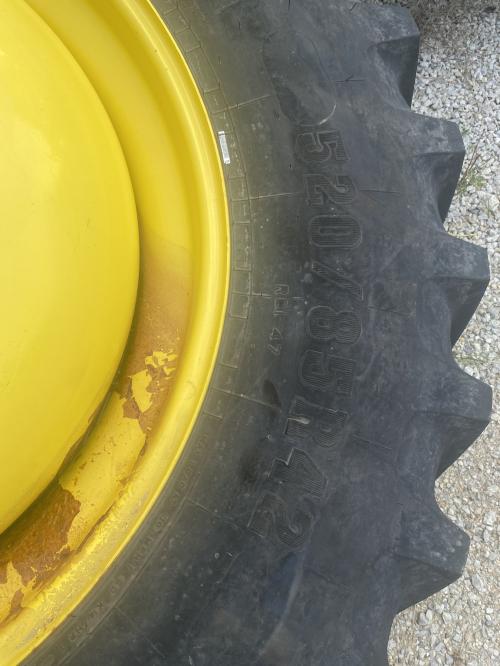 Firestone 520/85R42
