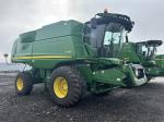 John Deere S550