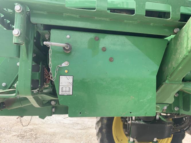 John Deere R4030
