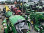 John Deere 3039R