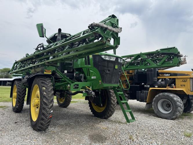 John Deere 616R
