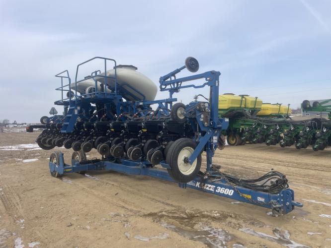 Kinze 3600