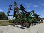 John Deere 2720