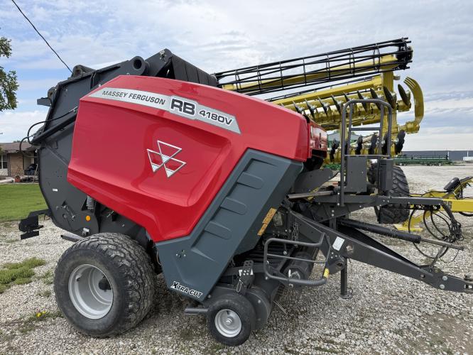 Massey Ferguson RB4180V
