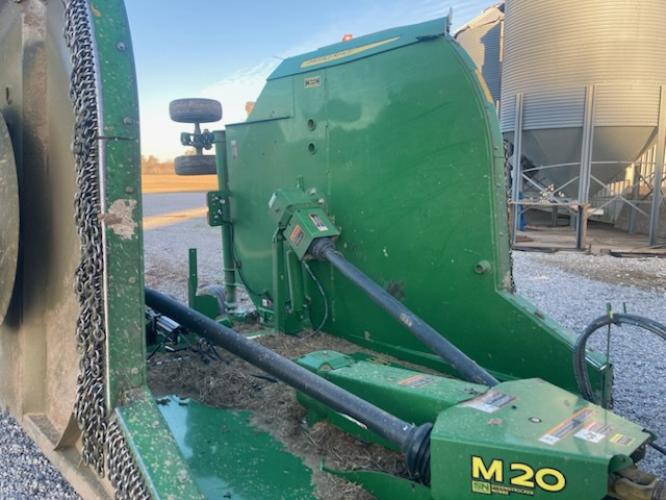John Deere M20