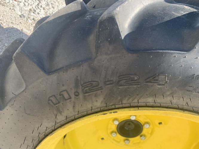 John Deere 3038E
