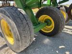 John Deere 2720