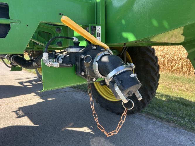 John Deere 616R