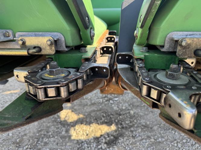 John Deere 612C