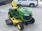John Deere X758