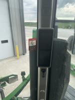 John Deere 412R