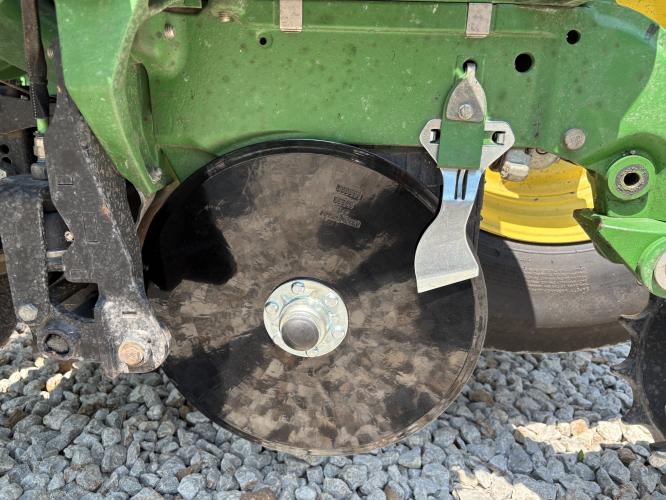 John Deere 1775NT