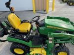 John Deere 1025R