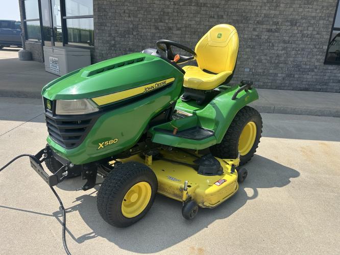 John Deere X580