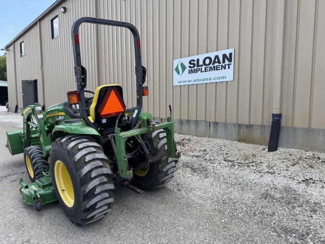 John Deere 3720