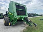 John Deere 560M