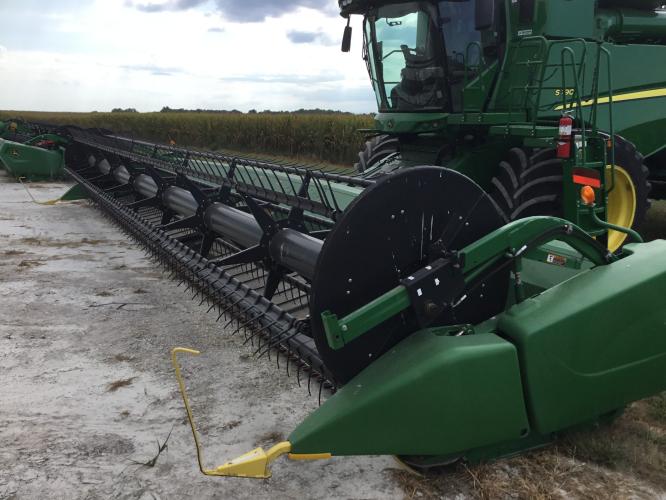 John Deere 635FD