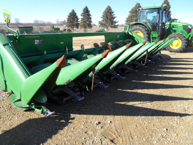 John Deere 608C StalkMaster