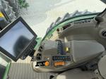 John Deere 8R 230