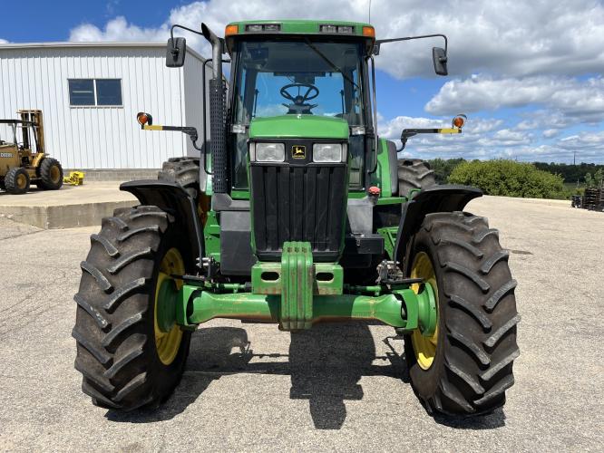 John Deere 7610