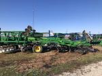 John Deere 2730