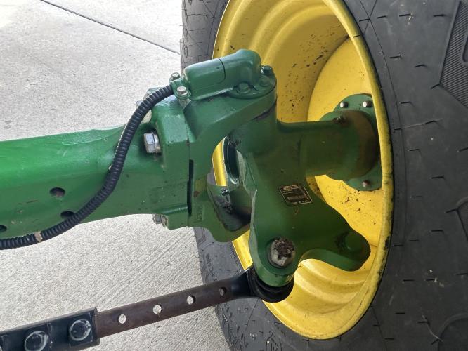 John Deere S770