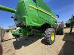 John Deere S7 700