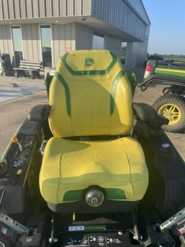 John Deere Z930M