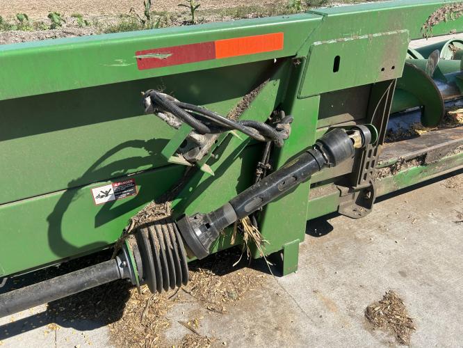 John Deere 608C