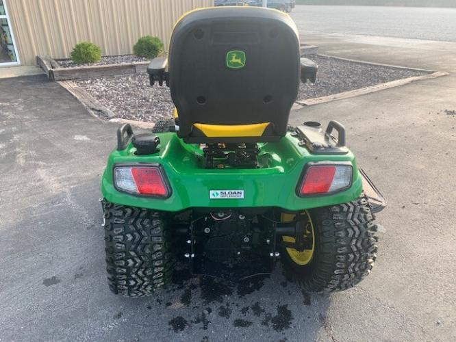 John Deere X739