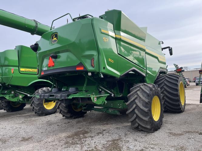 John Deere S7 800