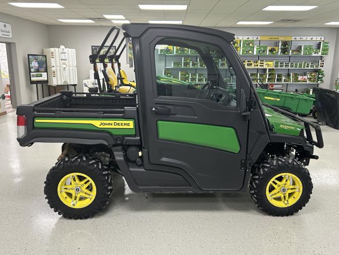 John Deere XUV 835M