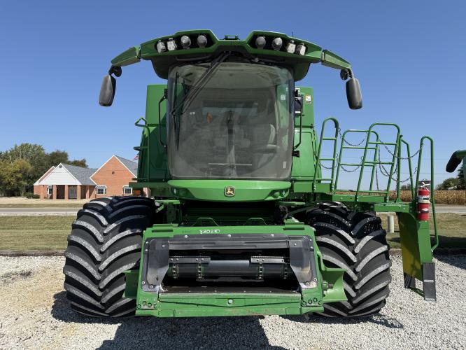John Deere S790
