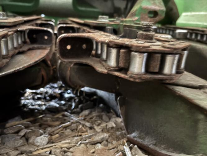 John Deere 708C