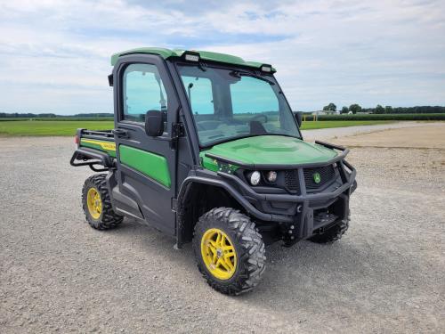 2024 John Deere XUV835R