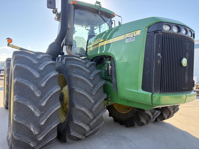 John Deere 9420