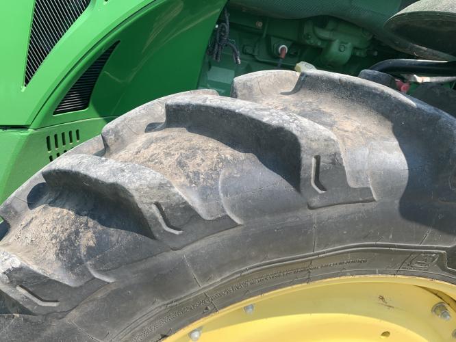 John Deere 8285R
