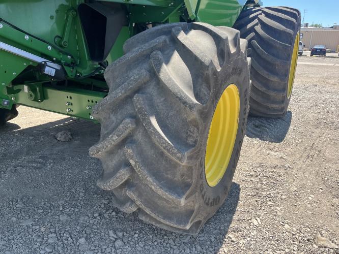 John Deere S790