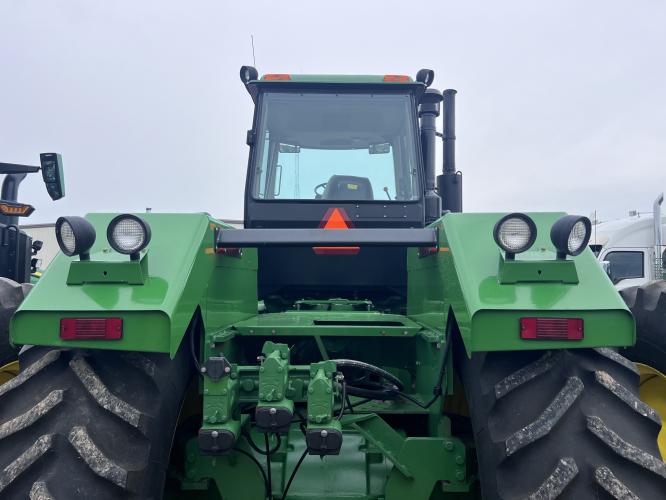 John Deere 8770