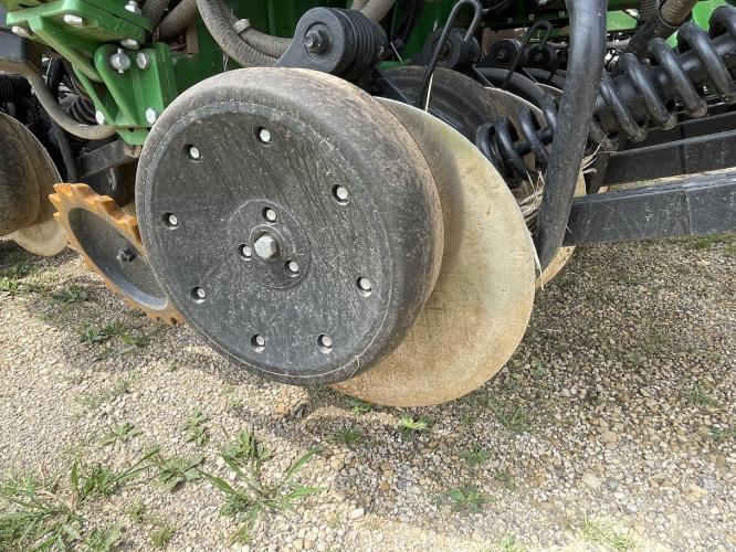 John Deere N530C