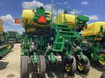 John Deere 1775NT