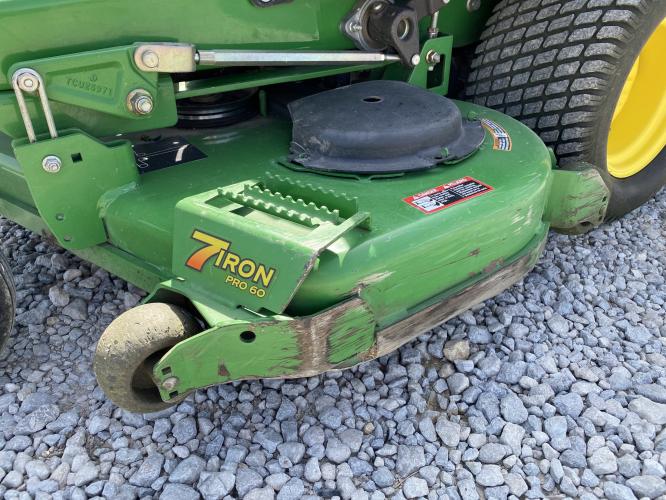 John Deere Z930R