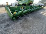 John Deere 608C
