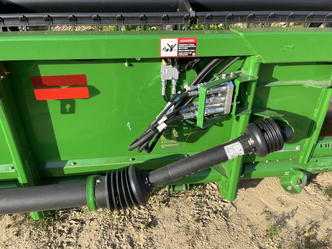 John Deere 630F