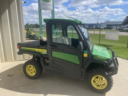 2023 John Deere XUV835R Premium Cab