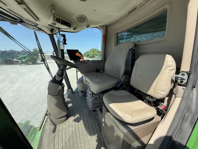 John Deere S790