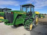 John Deere 8210T